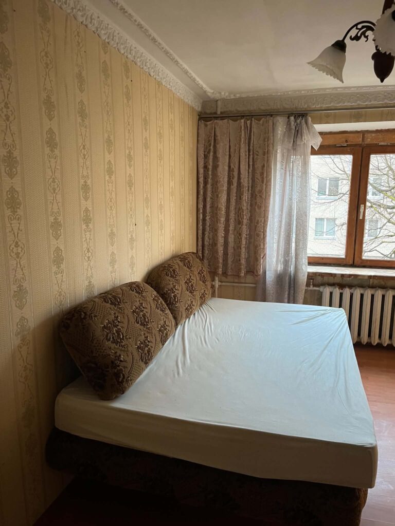 Antras miegamasis prieš atnaujinimą Salininkuose